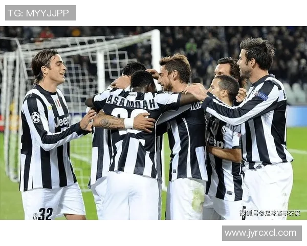 德甲激战尤文图斯与里昂战平红牌事件引发全场热议与争议