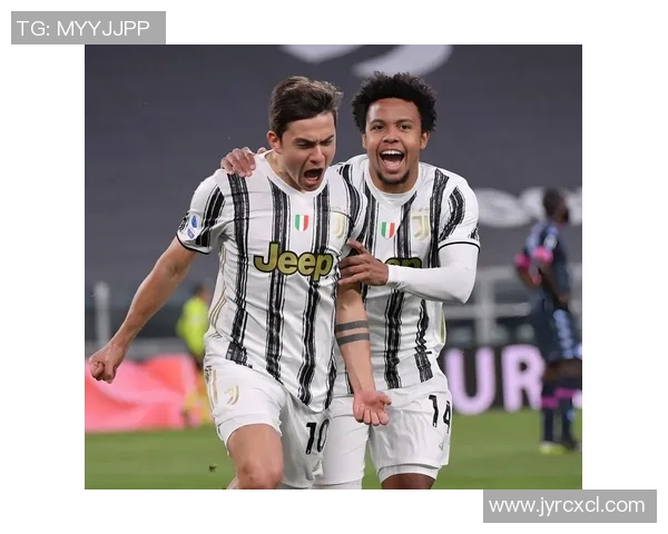 友谊赛精彩对决那不勒斯与皇马战成平局逆转瞬间引发全场热烈反响